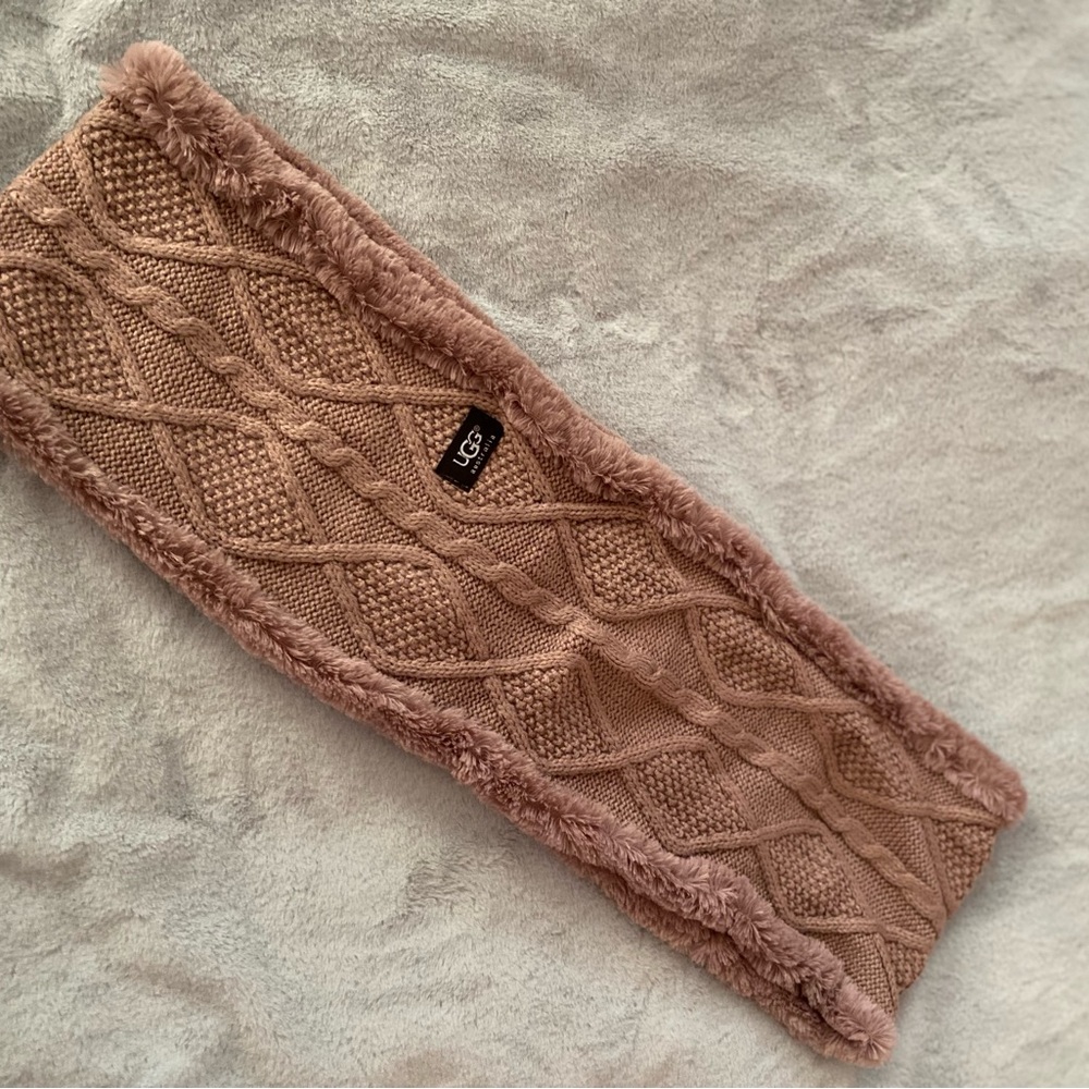 UGG Australia infinity scarf